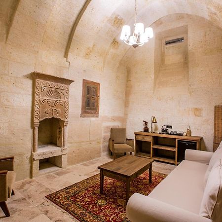 Sinasos Evleri Hotel Nevşehir Bagian luar foto