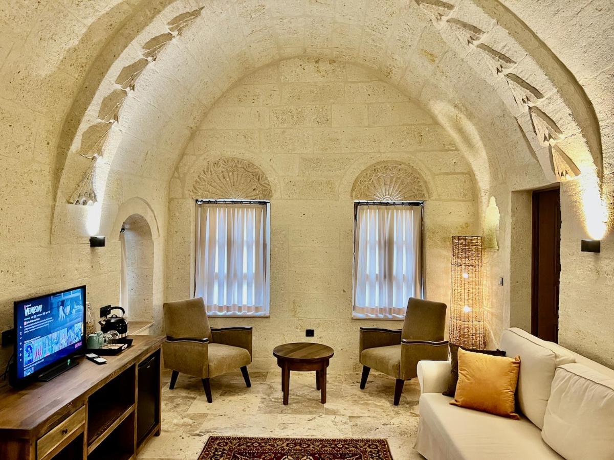 Sinasos Evleri Hotel Nevşehir Bagian luar foto