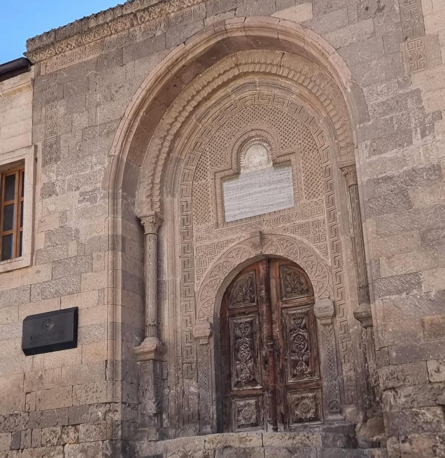 Sinasos Evleri Hotel Nevşehir Bagian luar foto