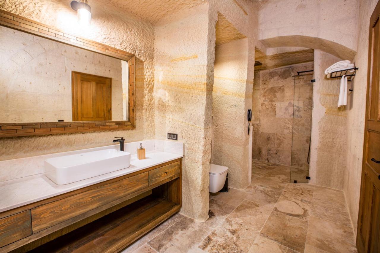 Sinasos Evleri Hotel Nevşehir Bagian luar foto