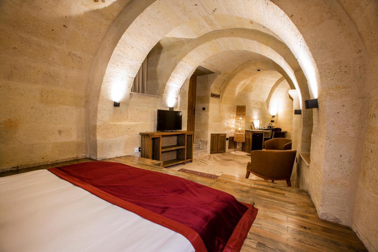Sinasos Evleri Hotel Nevşehir Bagian luar foto