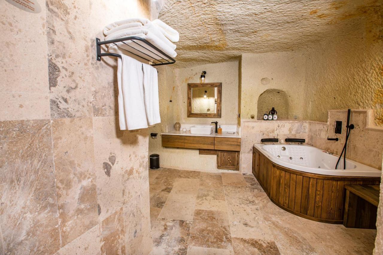 Sinasos Evleri Hotel Nevşehir Bagian luar foto