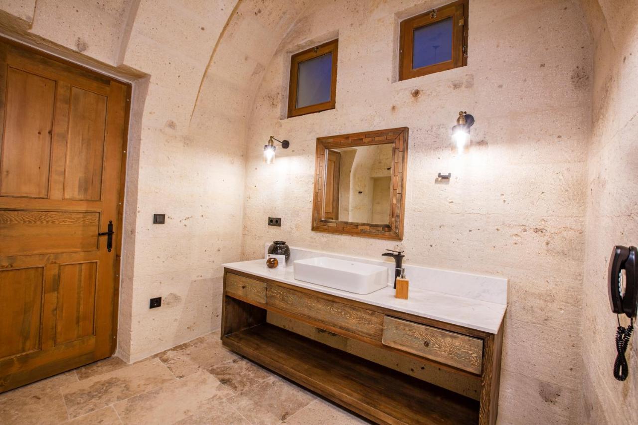 Sinasos Evleri Hotel Nevşehir Bagian luar foto